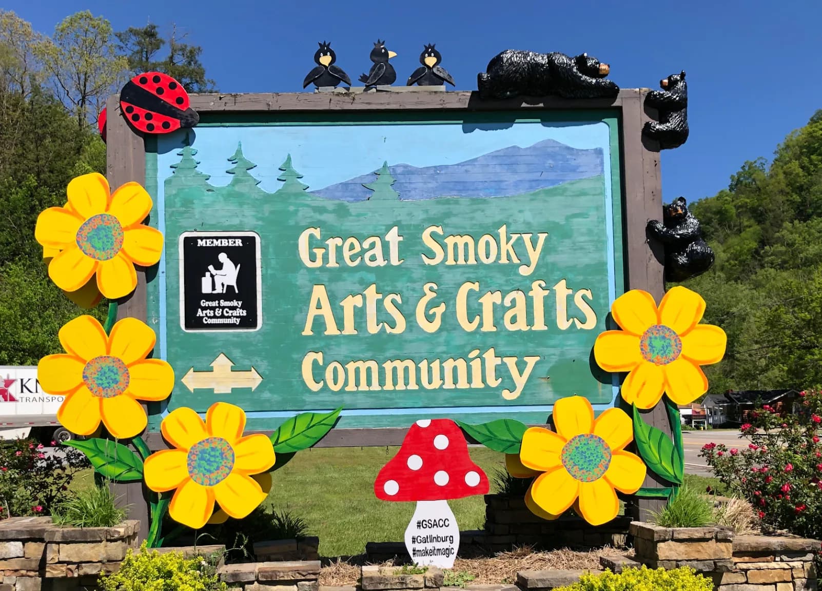 Great Smoky Arts & Crafts Community